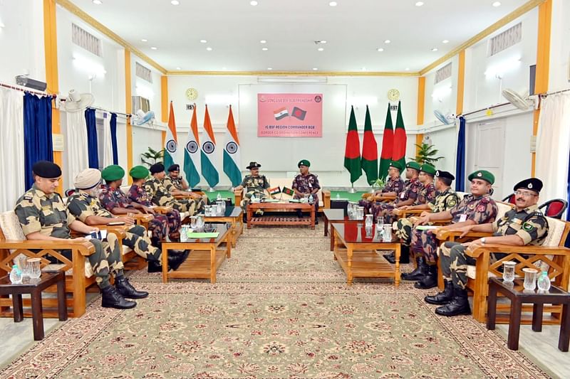 BGB Rangpur region and BSF North Bengal frontier hold a courtesy meeting at the Banglabandha-Phulbari ICP on the Bangladesh-India border on 12 September 2024